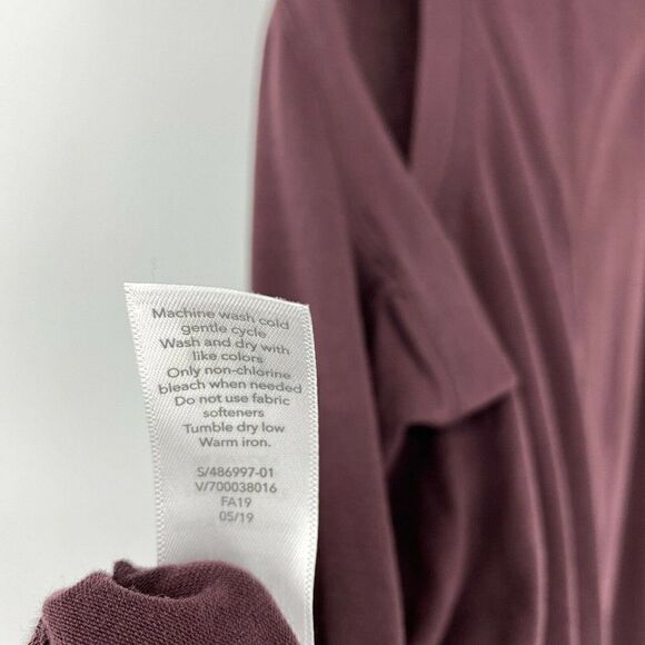 Athleta Tank Top Essence Sleeveless - Picture 7 of 7